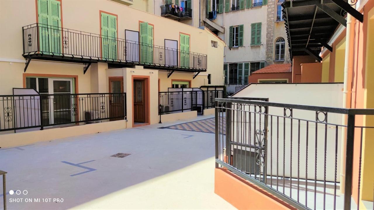 Delille Centre 01 Appartement *